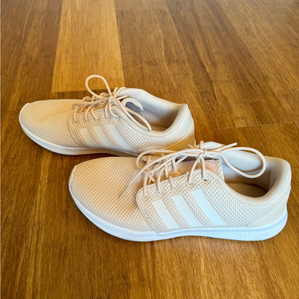 Adidas Cloudfoam running shoes memory foam footbed